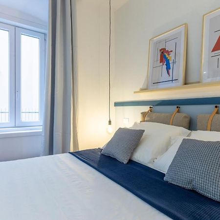 Cool And Stylish City Apartment - Wifi Trieste Luaran gambar