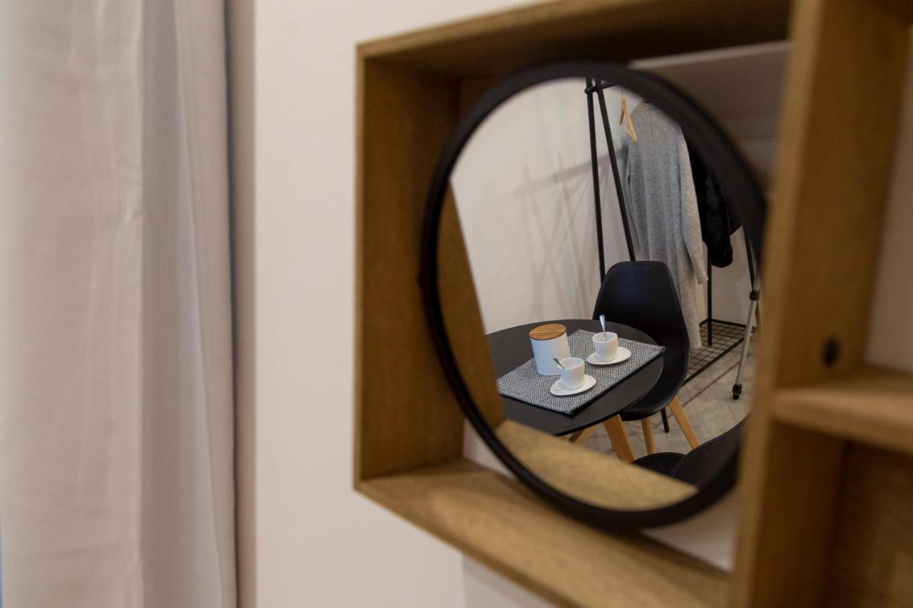 Cool And Stylish City Apartment - Wifi Trieste Luaran gambar